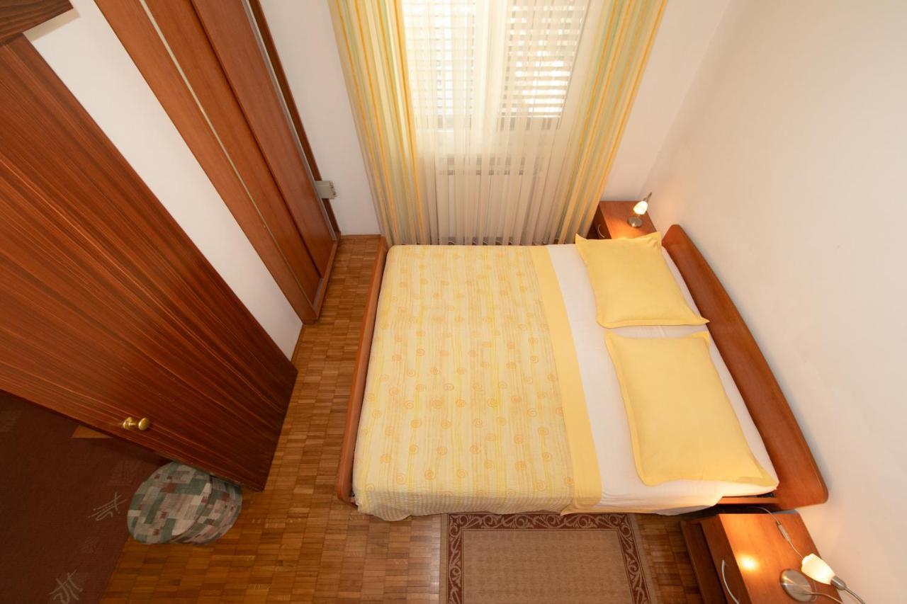 Apartmani Biser Tučepi Esterno foto